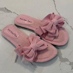Pierre Dumas Pink Bow Slippers